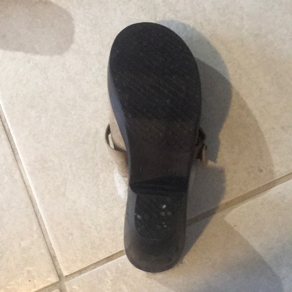 🔥Tan Union bay girls heels size 5🔥 - Picture 4 of 4